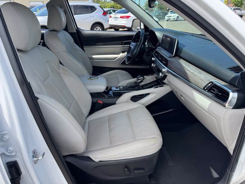 Used 2021 Kia Telluride EX w/ EX Premium Package FWD image 14