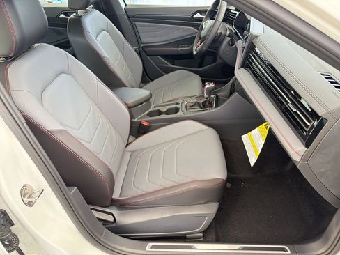 New 2026 Volkswagen Jetta GLI Autobahn FWD image 31