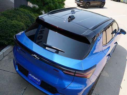 New 2025 Chevrolet Equinox EV RS image 13