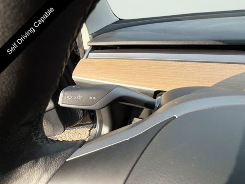 Used 2021 Tesla Model 3 Long Range image 16