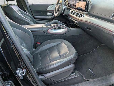 Used 2024 Mercedes-Benz GLS 63 AMG 4MATIC image 28