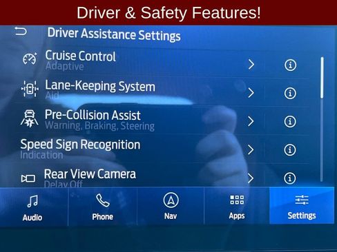 Used 2024 Ford Explorer XLT w/ Equipment Group 202A image 7