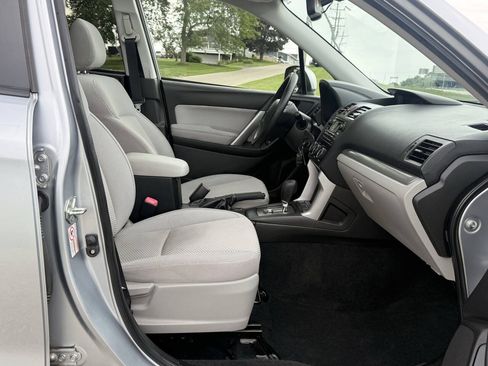 Used 2014 Subaru Forester 2.5i Premium w/ Popular Package #1 AWD/4WD image 24