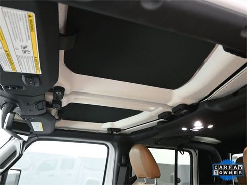 Used 2022 Jeep Gladiator Overland w/ Popular Equipment Package image 23