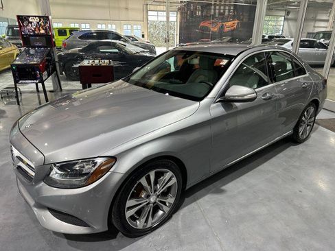 Used 2015 Mercedes-Benz C 300 Sedan image 1