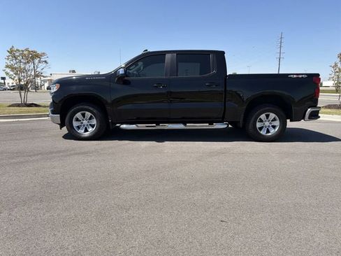 Used 2022 Chevrolet Silverado 1500 LT w/ Protection Package image 2
