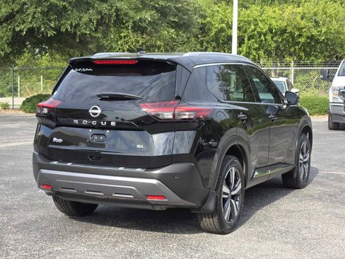 Used 2022 Nissan Rogue SL w/ SL Premium Package image 7