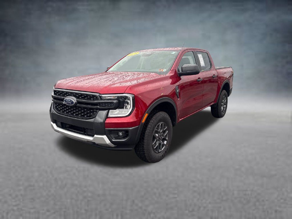 Used 2025 Ford Ranger XLT AWD/4WD image 2