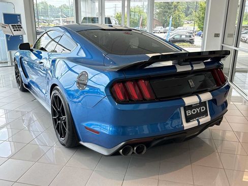 Used 2020 Ford Mustang Shelby GT350 w/ Technology Package RWD image 8