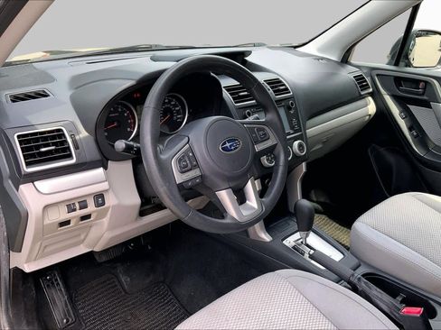 Used 2018 Subaru Forester 2.5i w/ Alloy Wheel Package AWD/4WD image 18