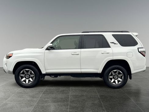 Used 2023 Toyota 4Runner TRD Off-Road Premium w/ Moonroof Package image 4