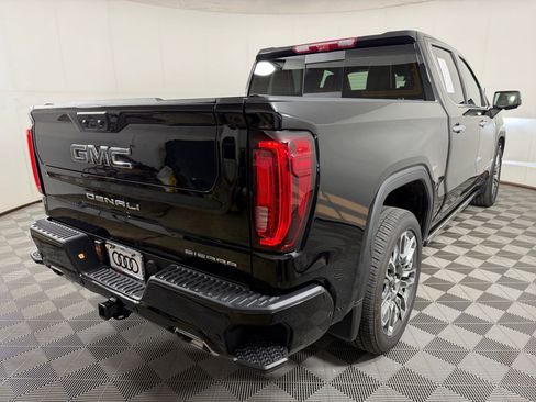 Used 2026 GMC Sierra 1500 Denali Ultimate AWD/4WD image 9