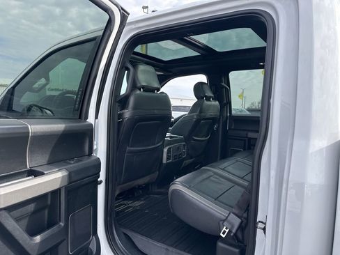 Used 2018 Ford F150 Raptor w/ Equipment Group 802A Luxury AWD/4WD image 21