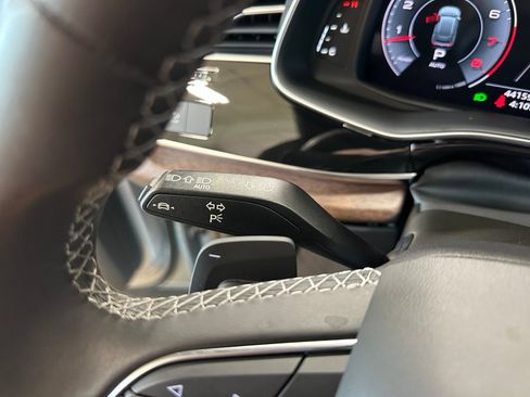 Used 2023 Audi Q8 Premium Plus AWD/4WD image 22