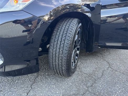 Used 2016 Honda Accord EX-L image 31