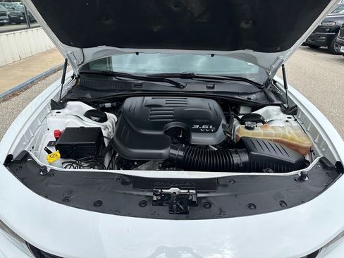 Used 2022 Dodge Charger SXT image 37