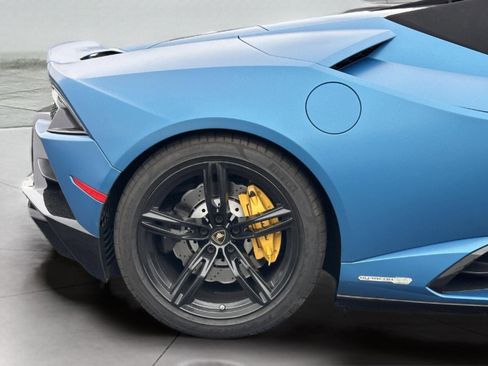 Used 2020 Lamborghini Huracan EVO RWD image 63