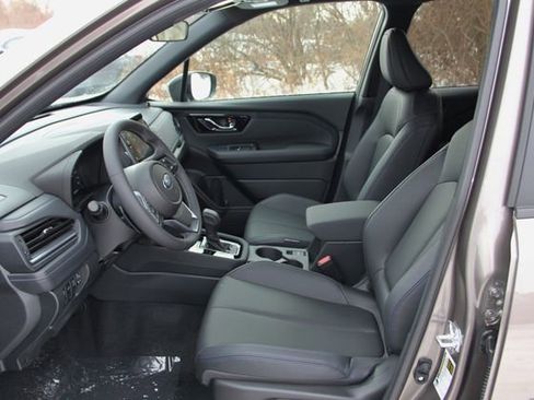New 2025 Subaru Forester Limited image 11