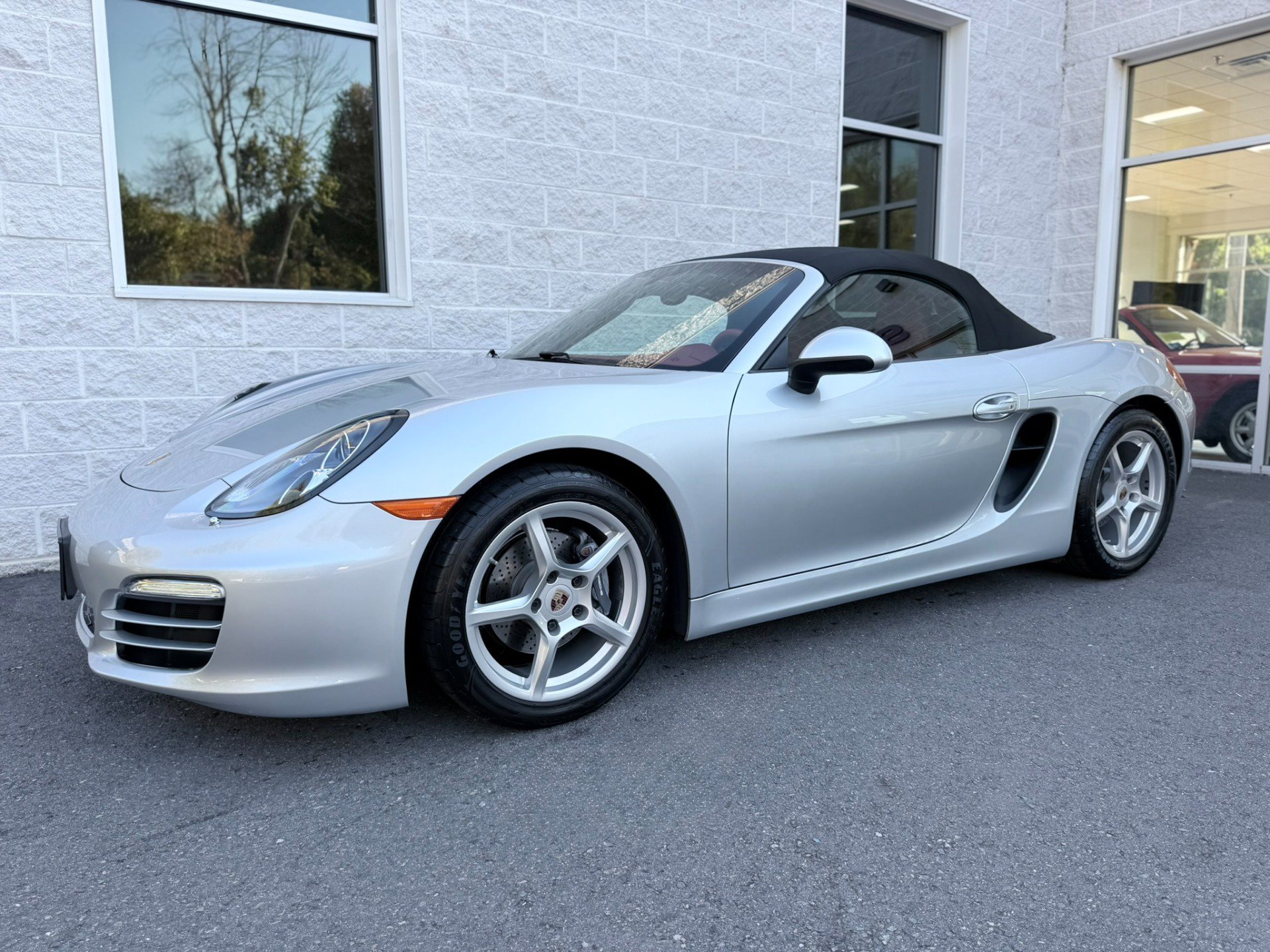 Used 2014 Porsche Boxster RWD image 4