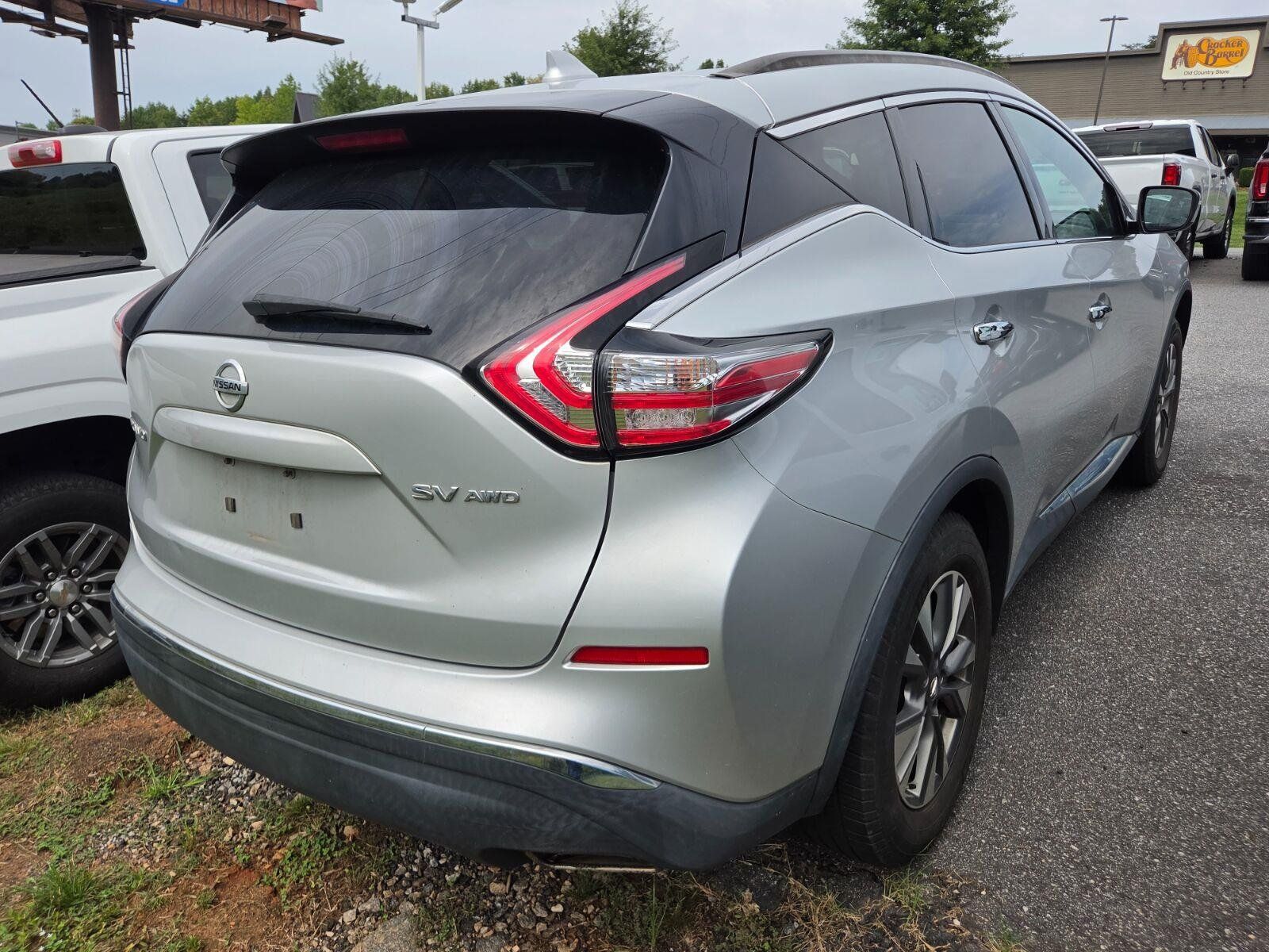 Used 2018 Nissan Murano SV AWD/4WD image 5