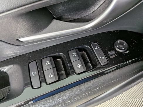 Used 2022 Hyundai Tucson Limited w/ Cargo Package AWD/4WD image 19