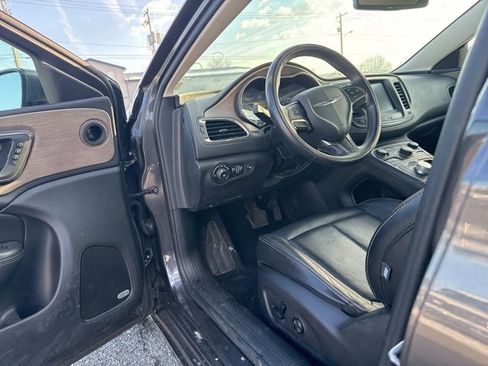 Used 2015 Chrysler 200 C w/ Navigation & Sound Group I image 7