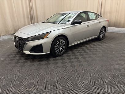 Used 2025 Nissan Altima 2.5 SV