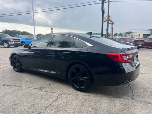 Used 2019 Honda Accord Sport image 6
