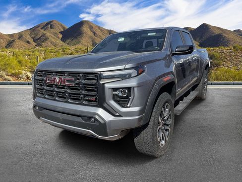 Used 2023 GMC Canyon AT4 w/ Canyon Safety Plus Package AWD/4WD image 13