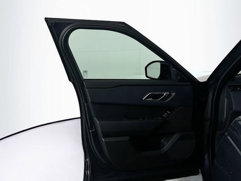 Used 2026 Land Rover Range Rover Velar S image 11