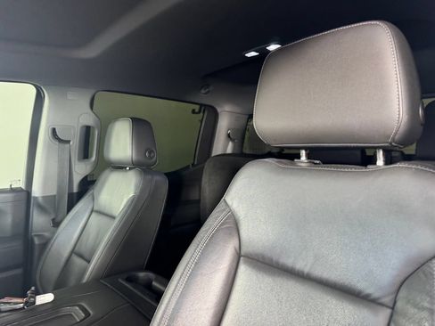 Used 2019 Chevrolet Silverado 1500 RST w/ All-Star Edition AWD/4WD image 10
