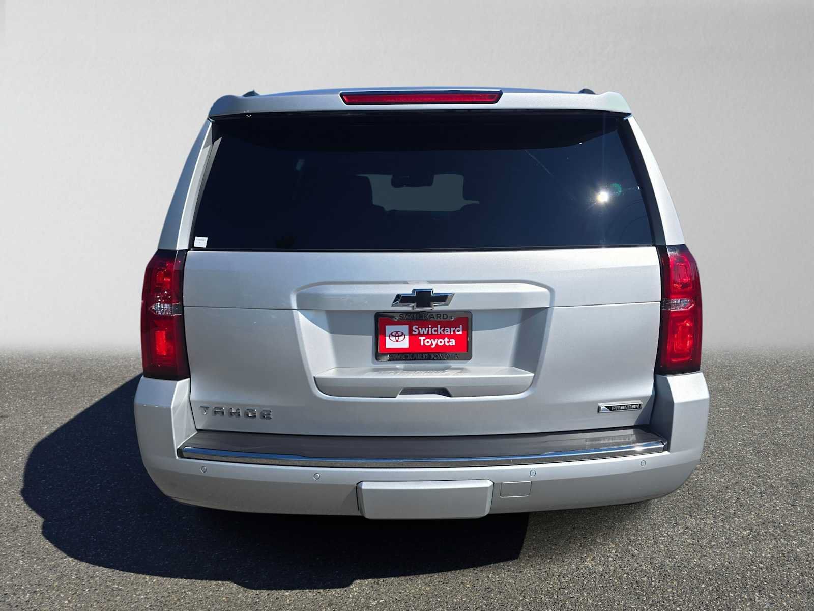 Used 2018 Chevrolet Tahoe Premier AWD/4WD image 4