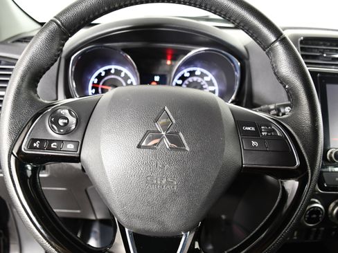 Used 2023 Mitsubishi Outlander Sport SE AWD/4WD image 19