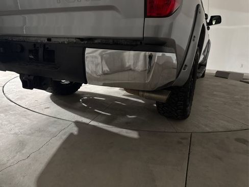 Used 2016 Toyota Tundra SR5 w/ SR5 Upgrade Package image 20