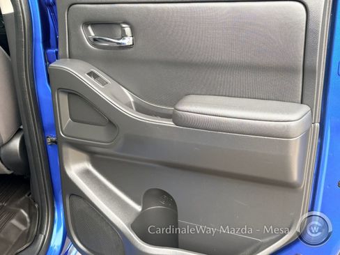 Used 2024 Nissan Frontier SV w/ SV Convenience Package image 26