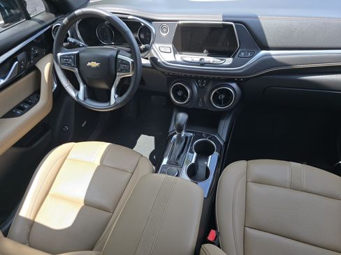 Used 2022 Chevrolet Blazer Premier w/ Enhanced Convenience Package AWD/4WD image 21