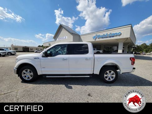 Used 2017 Ford F150 Lariat image 3