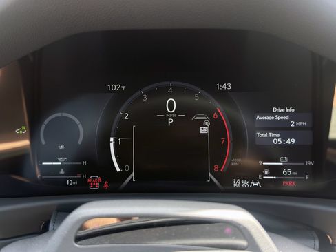 Used 2026 Lexus LX 600 4WD w/ Luxury Package image 12