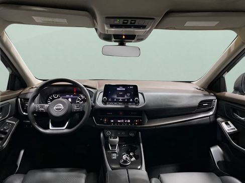 Certified 2023 Nissan Rogue SV w/ SV Premium B Package AWD/4WD image 21