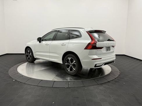 New 2026 Volvo XC60 B5 Core image 5