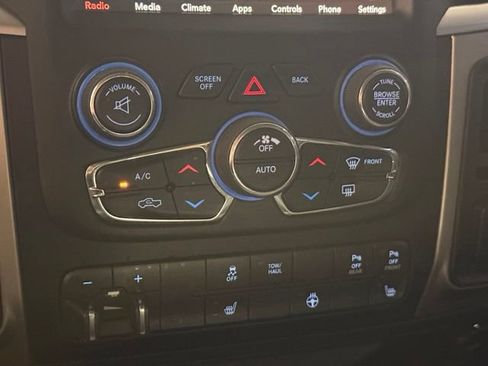 Used 2018 RAM 1500 Big Horn AWD/4WD image 16