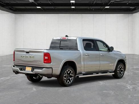Used 2025 RAM 1500 Laramie w/ Sport Appearance Package AWD/4WD image 5
