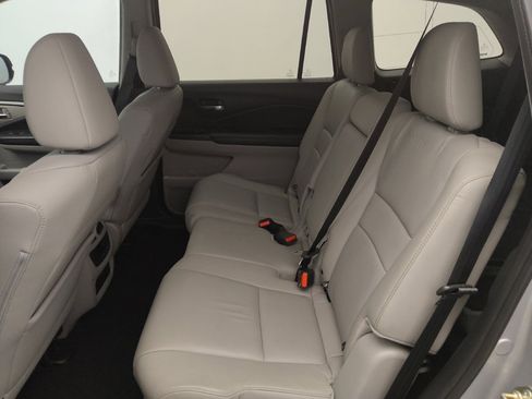 Used 2016 Honda Pilot EX-L image 18