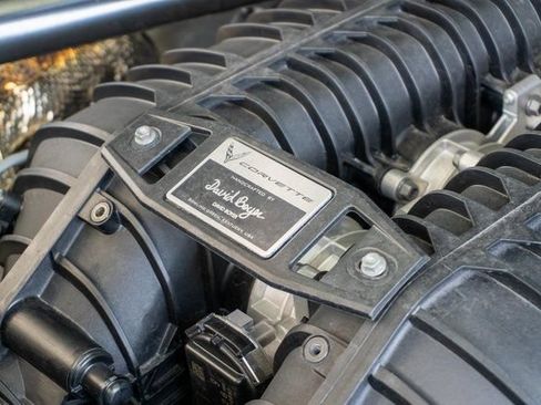 Used 2025 Chevrolet Corvette Z06 w/ Z07 Performance Package RWD image 20
