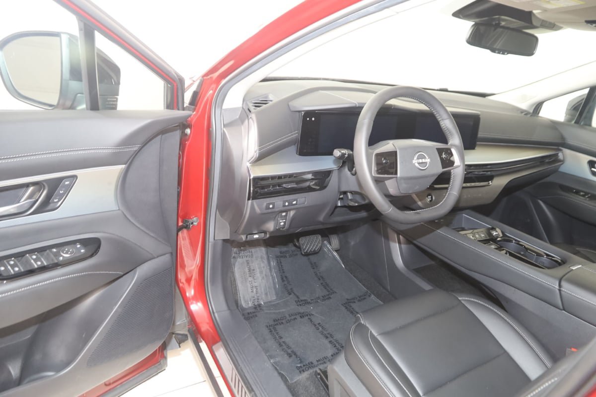 Used 2025 Nissan Murano SL AWD/4WD image 44