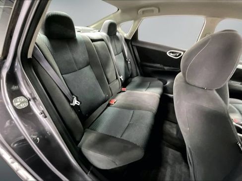 Used 2015 Nissan Sentra SR FWD image 21