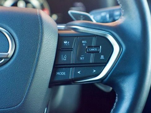 Used 2023 Lexus LX 600 4WD w/ Interior Upgrade Package image 21