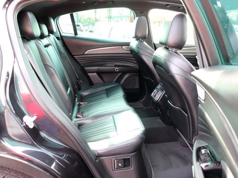 Used 2023 Maserati Grecale GT image 13