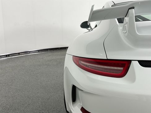 Used 2015 Porsche 911 GT3 image 16