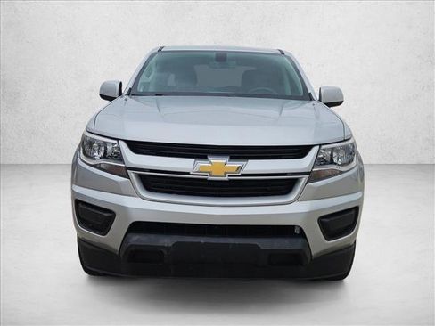 Used 2019 Chevrolet Colorado W/T w/ Custom Special Edition RWD image 2